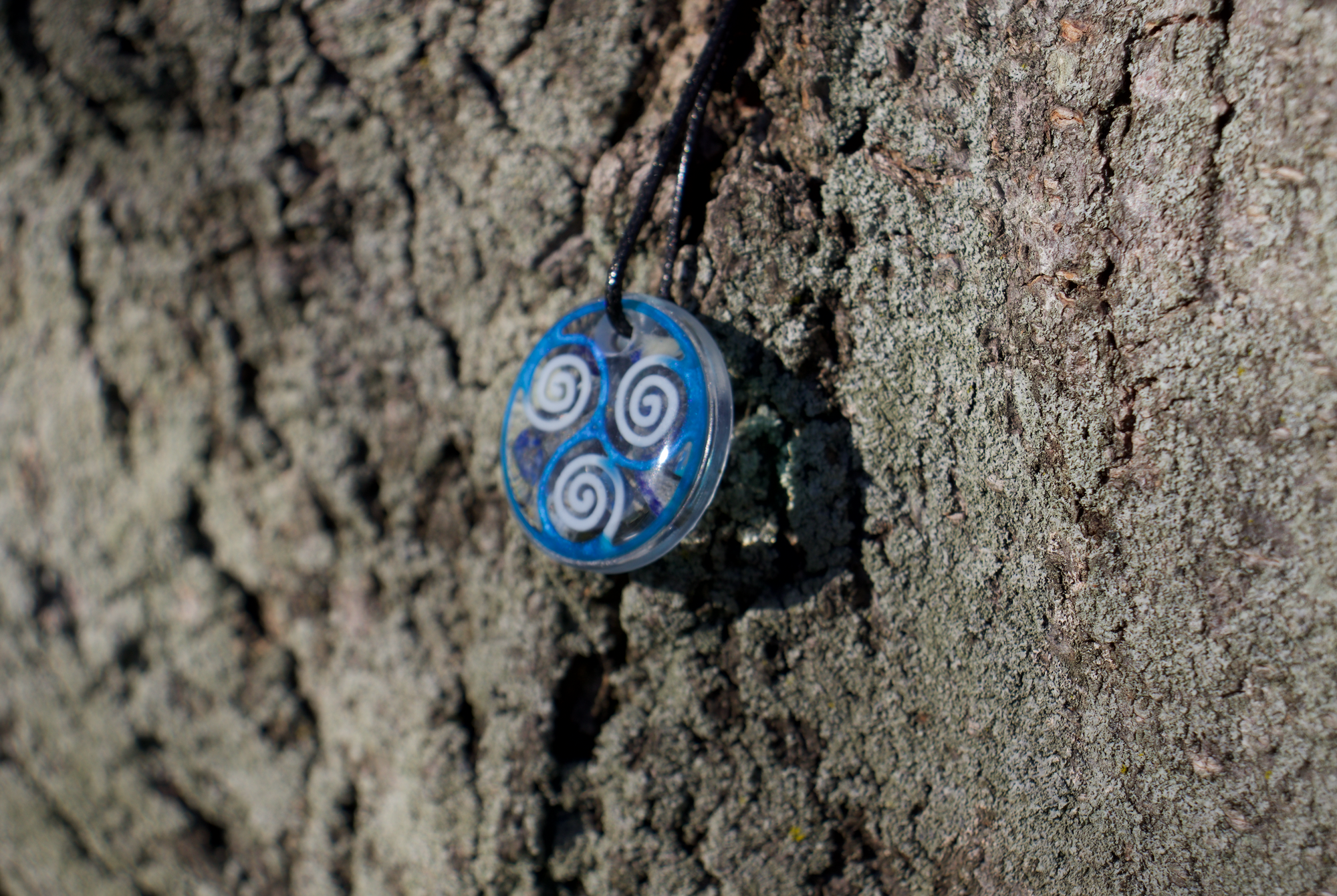 Triskelion Necklace | Lapis Lazuli image 2